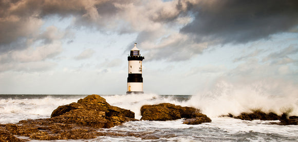 Stormy Seas - Panorama
